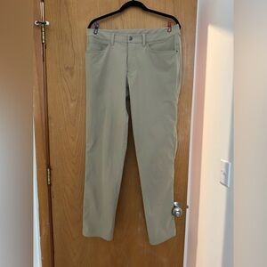 Lululemon Men’s ABC Pants Size 33 Khaki